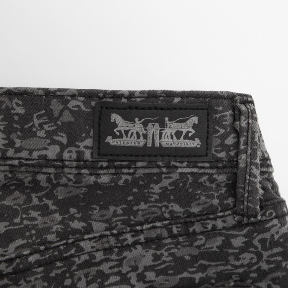 Levis Perfectly Slimming 512 pattern straight leg statement jean charcoal gray 4 - Picture 8 of 10